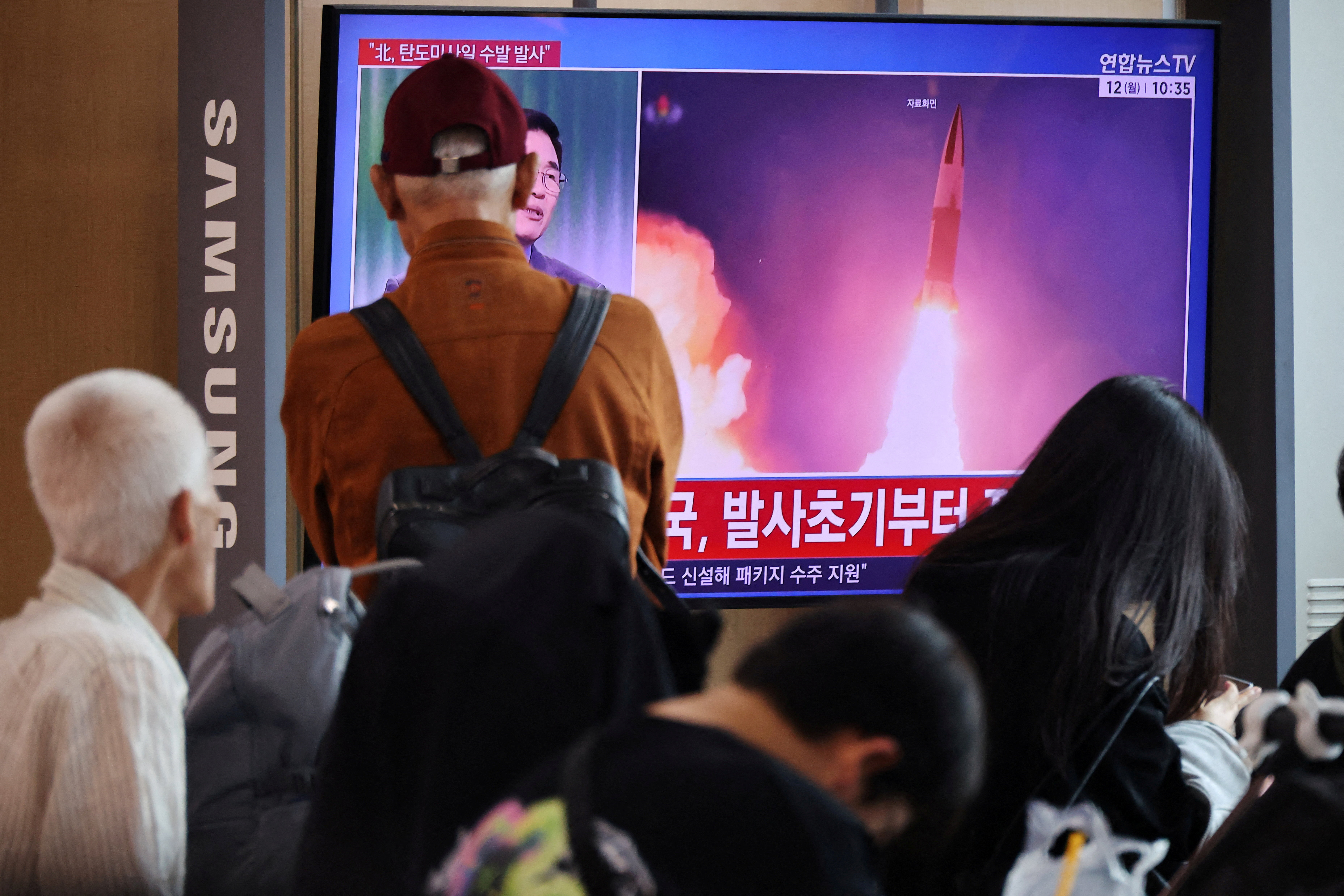 cover North Korea fires missiles days after South Korea&#8217;s hypersonic test