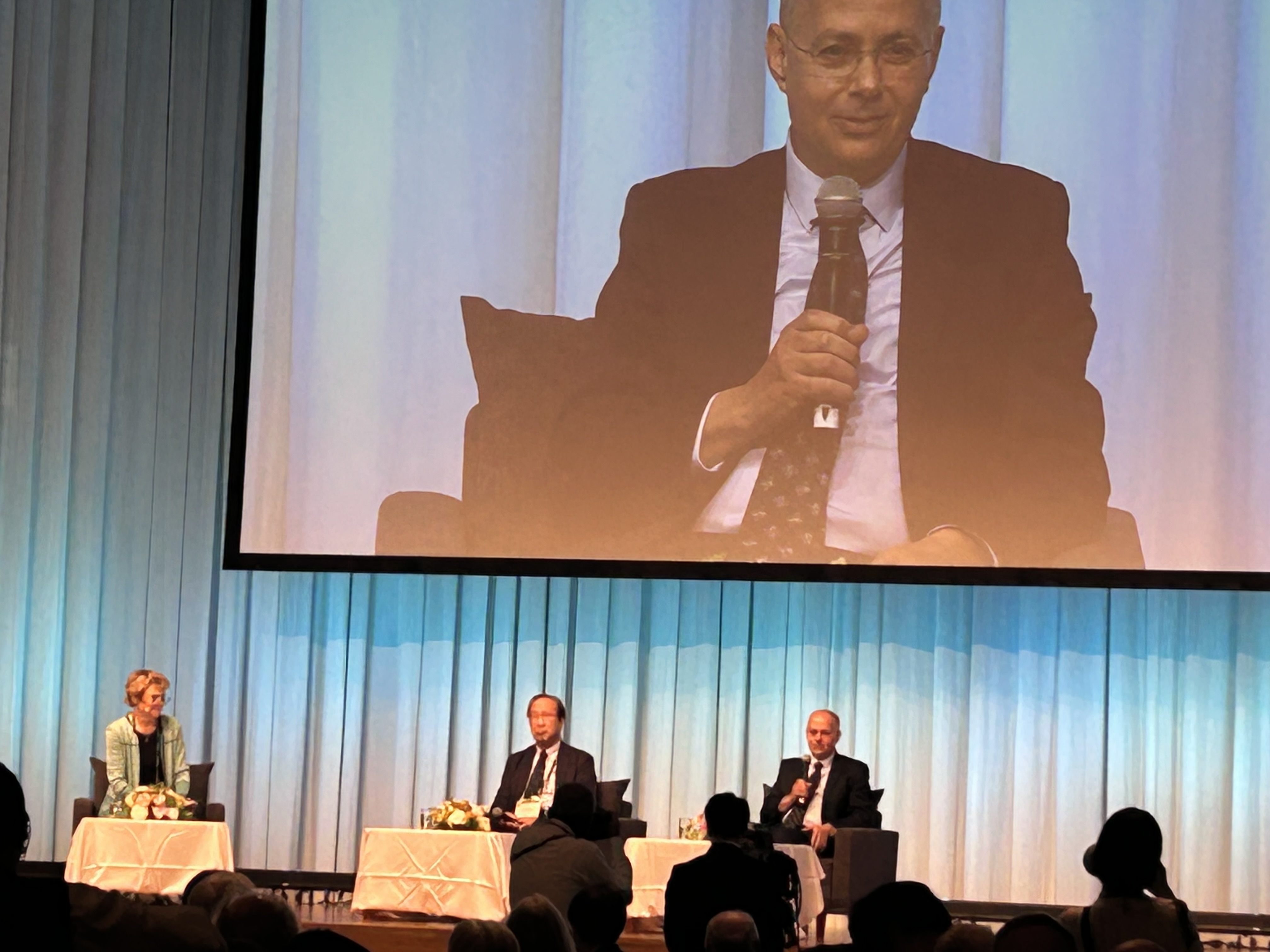 cover RIF joins global debate on future of research and innovation