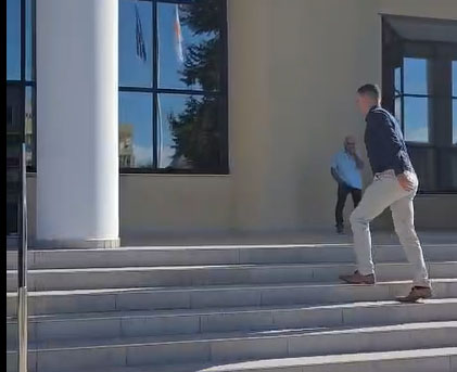cover British father arrives at court for sentencing over three-year-old son’s death