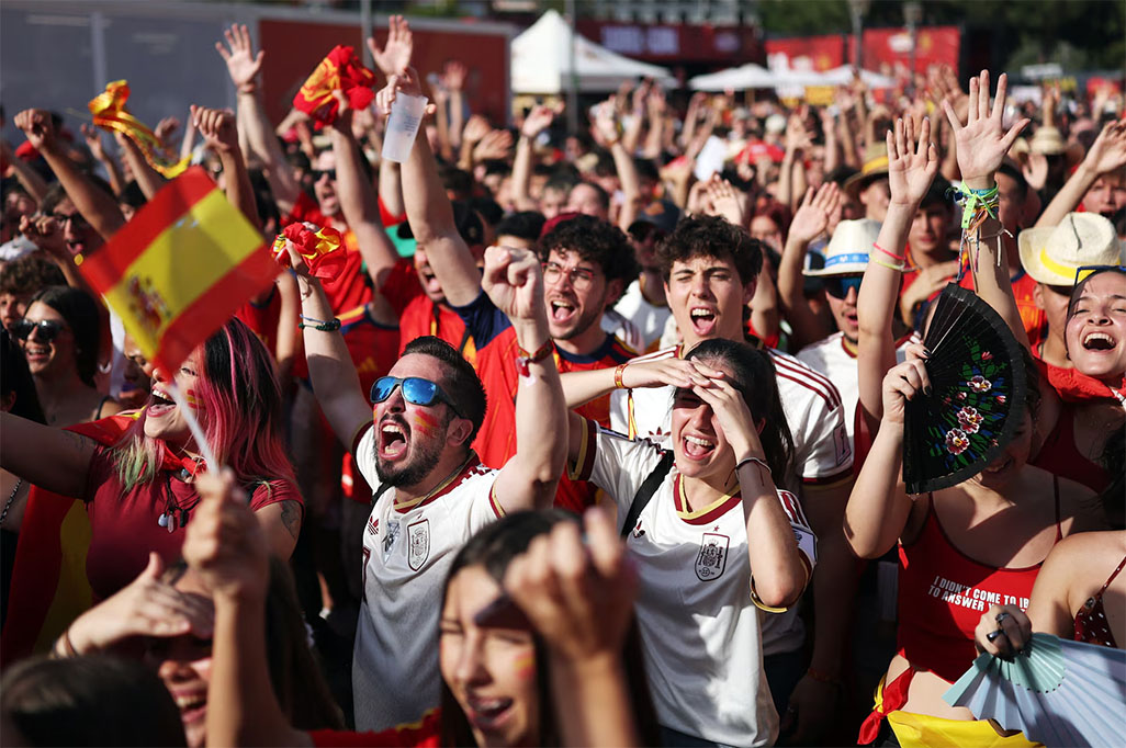 cover Spain punished by FIFA for Islamophobic chants in Egypt friendly