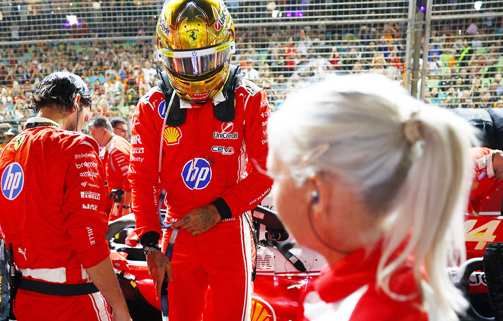 cover Hamilton apologises as pit lane miss costs Ferrari double podium in Singapore
