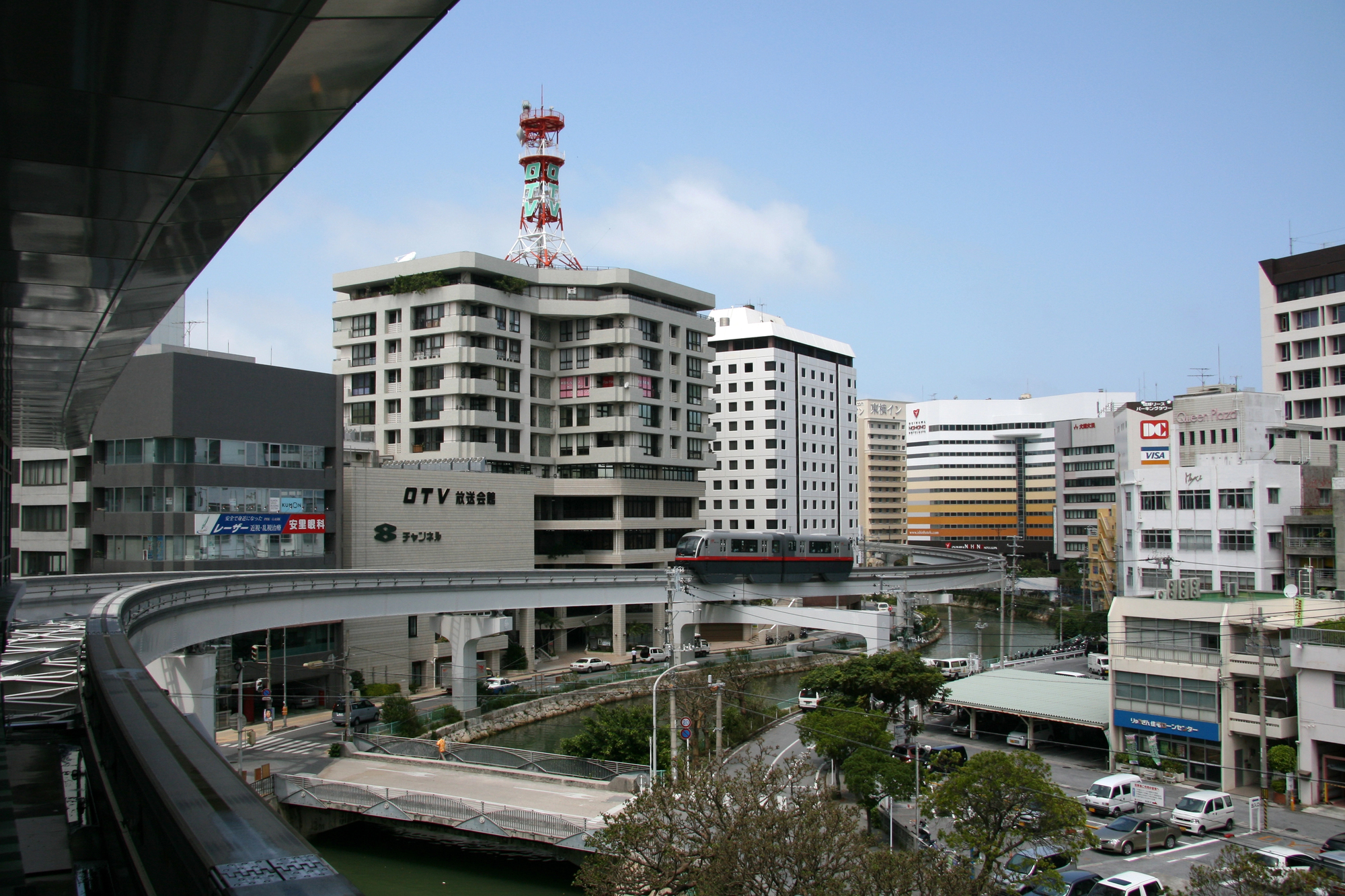 cover US troops in Okinawa face curfew after Marine accused of killing woman
