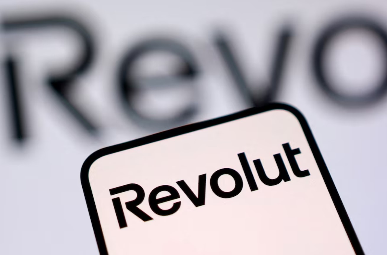 cover Revolut launches unsecured personal loans in Britain to challenge major banks