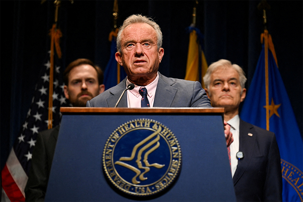 cover RFK Jr faces widespread rebuke over his anti-Arab remarks